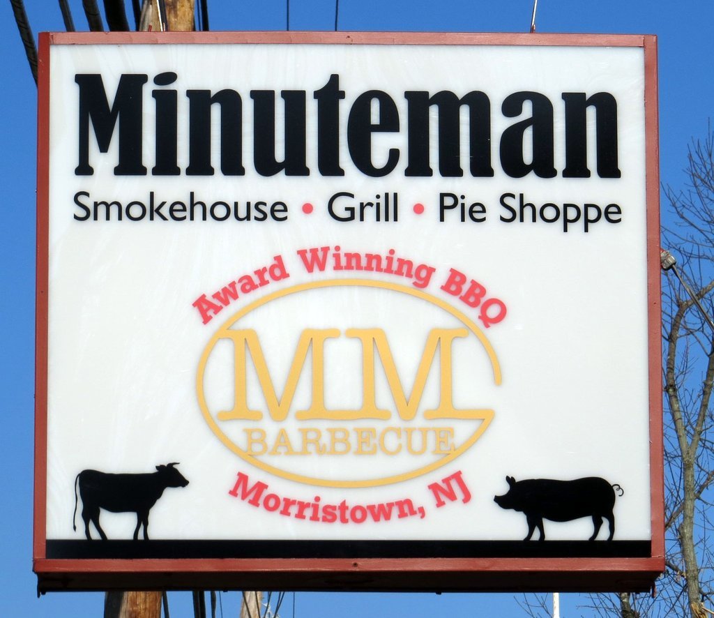 Minuteman Smokehouse & Grill